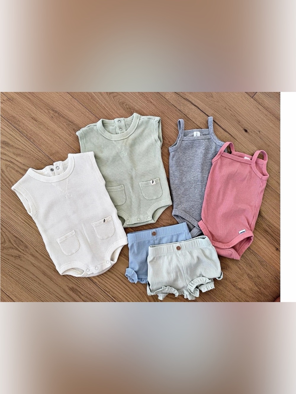 Modern moment + Easy Peasy Summer Baby Bundle 0-3 months